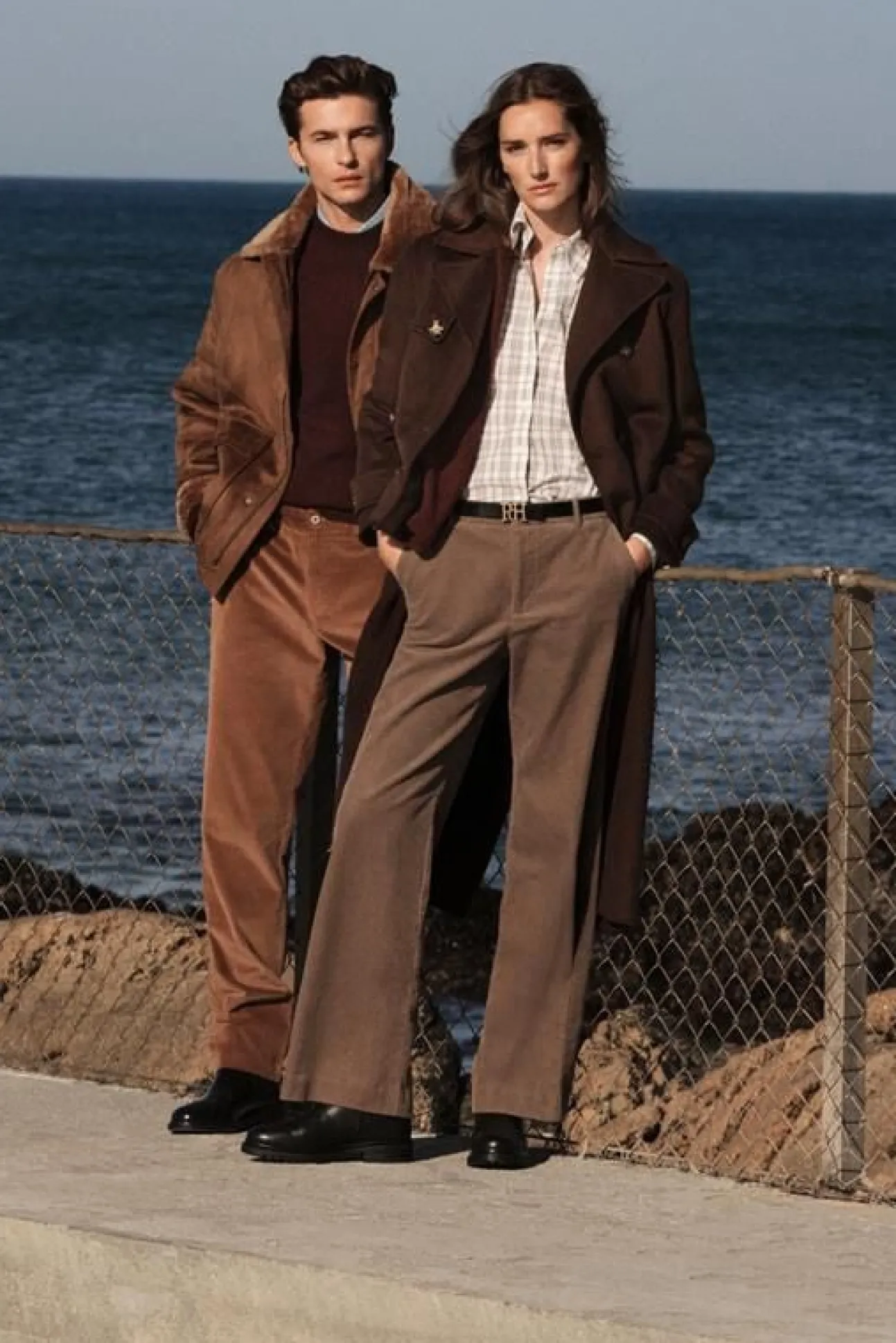 Pantalones pana wide leg classic