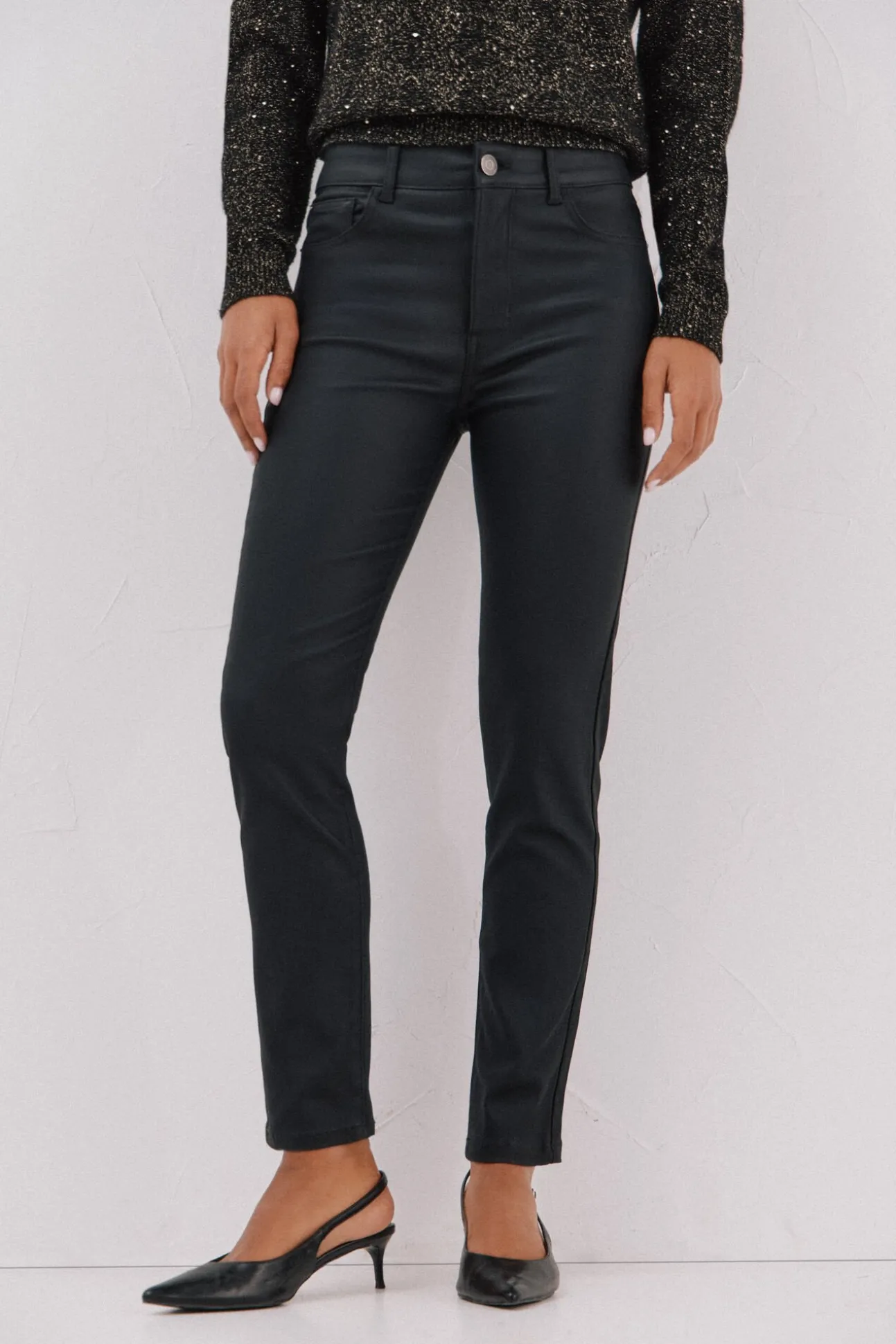 Pantalones sensational resinados