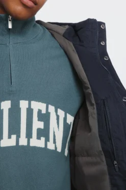 Parka corta acolchada