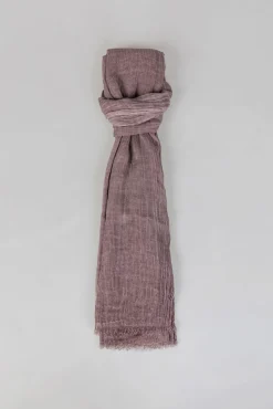 Pañuelo efecto desgastado.