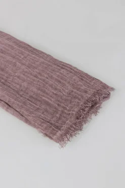 Pañuelo efecto desgastado.