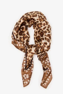 Pañuelo estampado leopardo