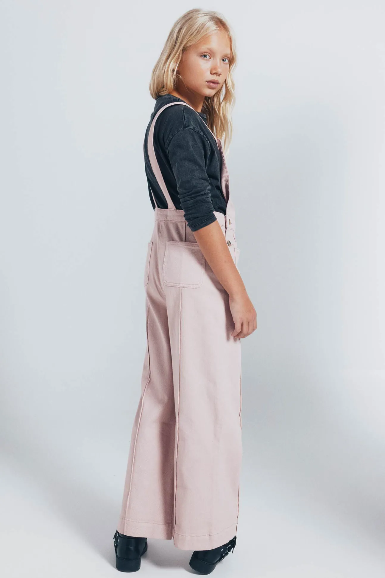 Peto largo bolsillos niña