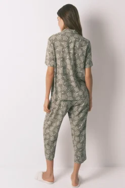 Pijama Capri viscosa flores kaki