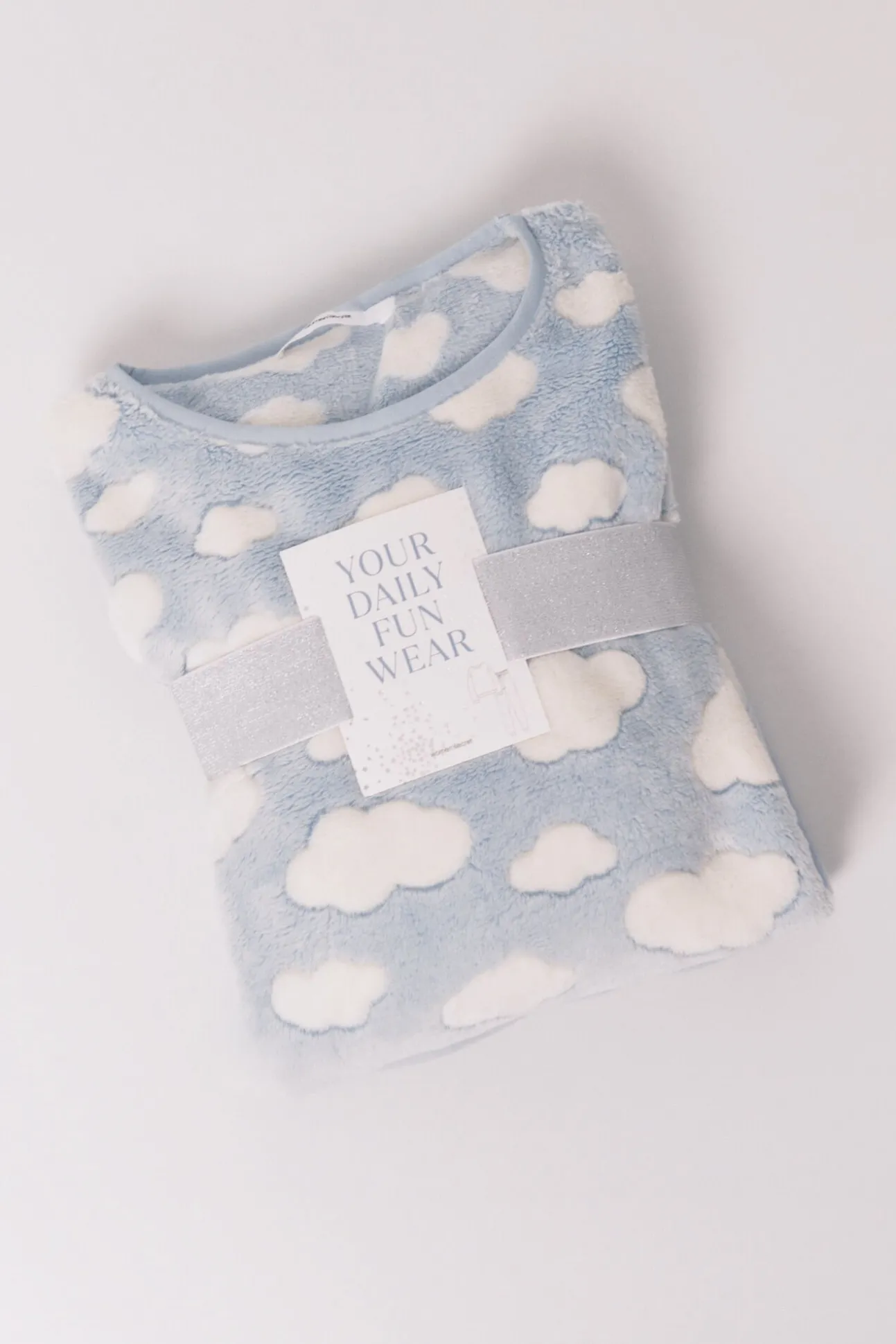 Pijama largo polar mousse nubes