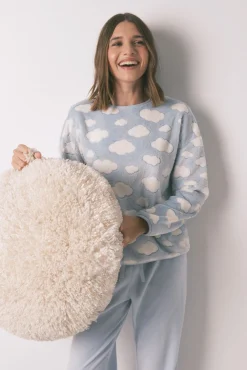 Pijama largo polar mousse nubes