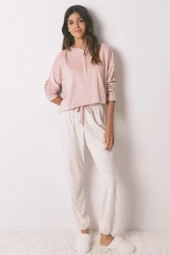 Pijama largo polar suave cenefas rosa