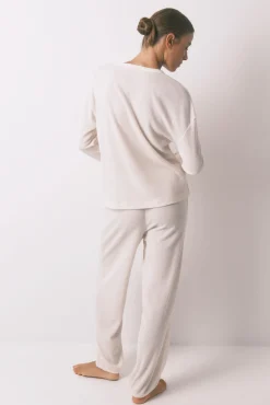 Pijama largo textura waffle blanco