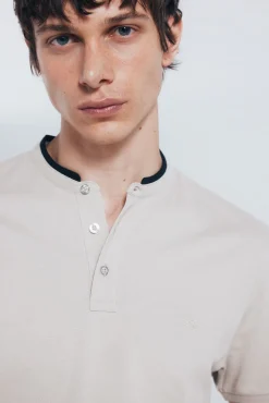 Polo piqué cuello mao slim fit