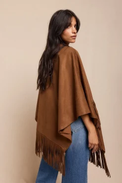 Poncho capa efecto piel
