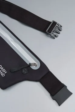 Riñonera negra extra plana