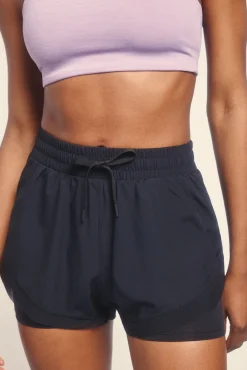 Short ultra ligero malla negro