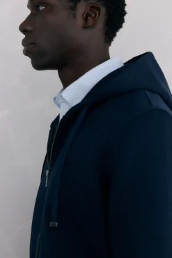 Sudadera con capucha tejido técnico