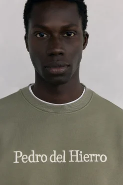 Sudadera logo cuello caja