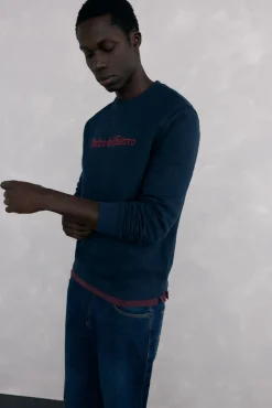 Sudadera logo cuello caja