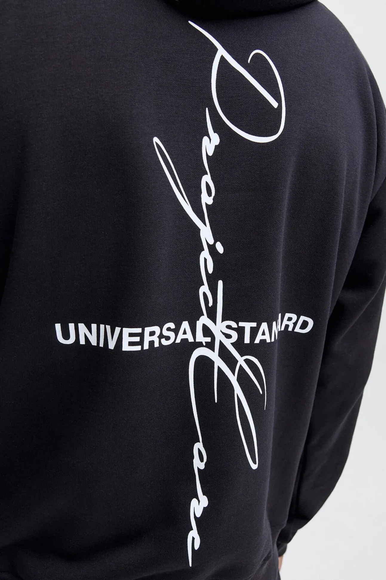 Sudadera minimalista