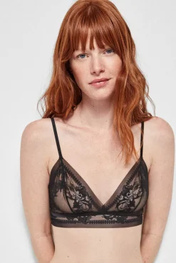 Sujetador triangular sin aro