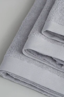 Toalla baño wonder 550g rizo americano gris 150x100