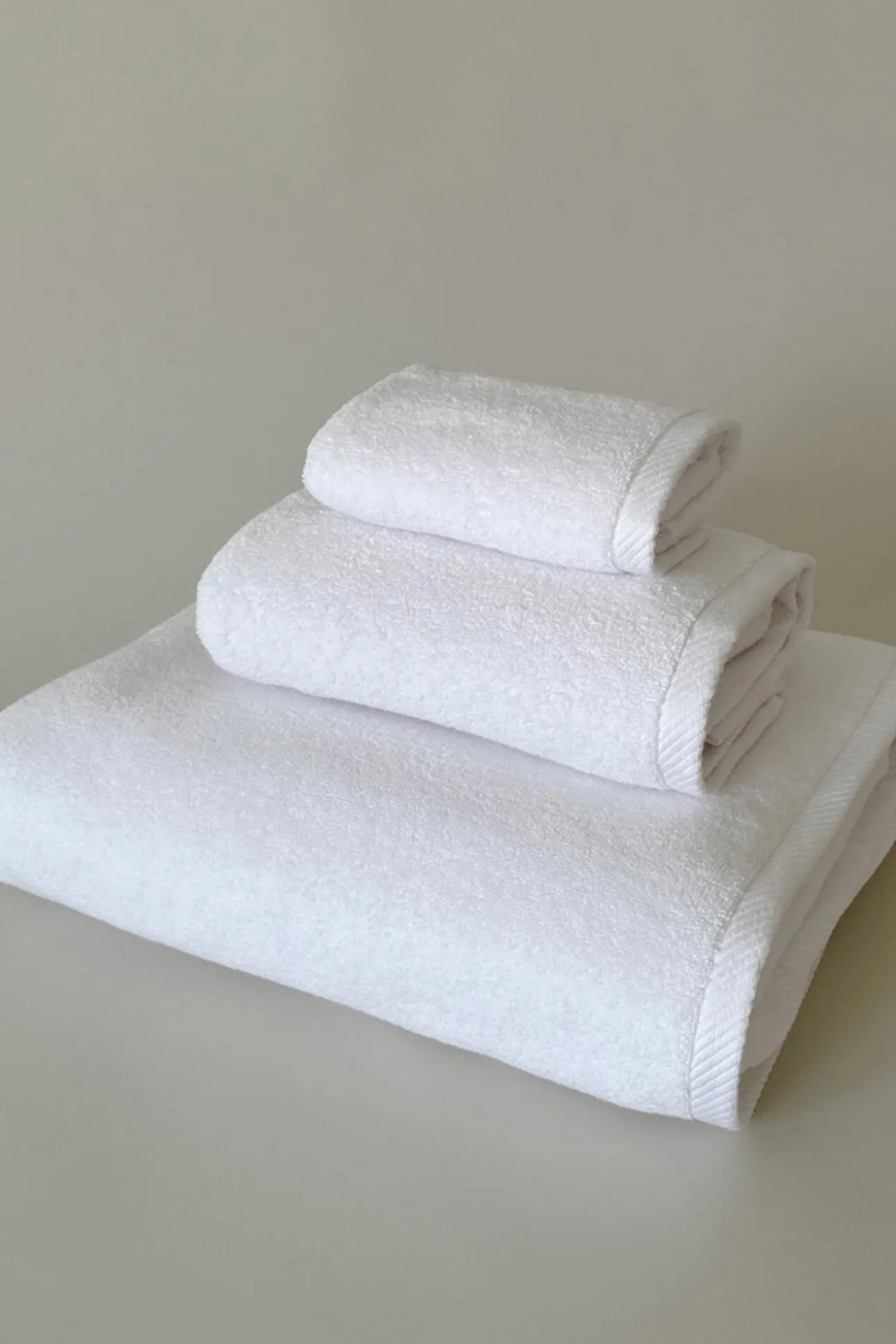 Toalla tocador asana 600g/m2 zero twist blanco 30x50