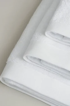 Toalla tocador wonder 550g rizo americano blanco 30x50