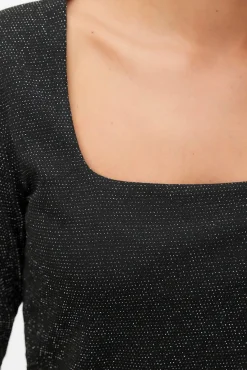 Top de manga larga escote cuadrado