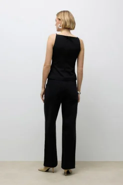 Top de tirantes y cuello barco