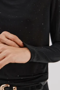 Top drapeado brillantes