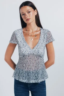 Top florecitas azules