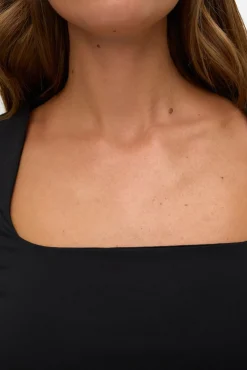 Top manga larga escote cuadrado