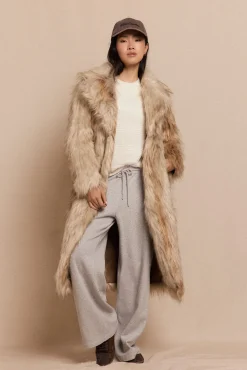 Top manga larga estructura rústica