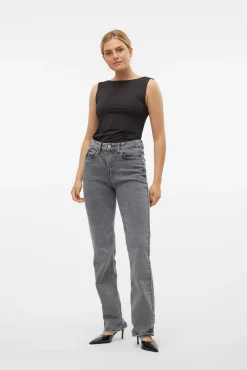 Vaquero recto tiro alto