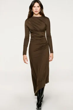 Vestido asimétrico slim fit