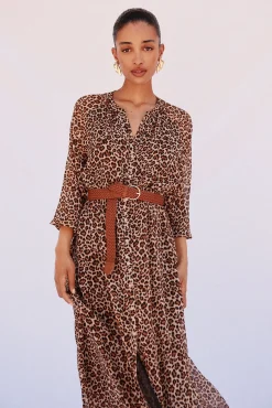 Vestido camisero estampado cinturón