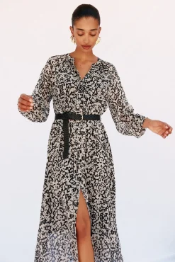 Vestido camisero estampado cinturón