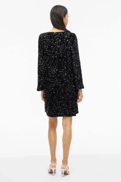 Vestido corto con lentejuelas