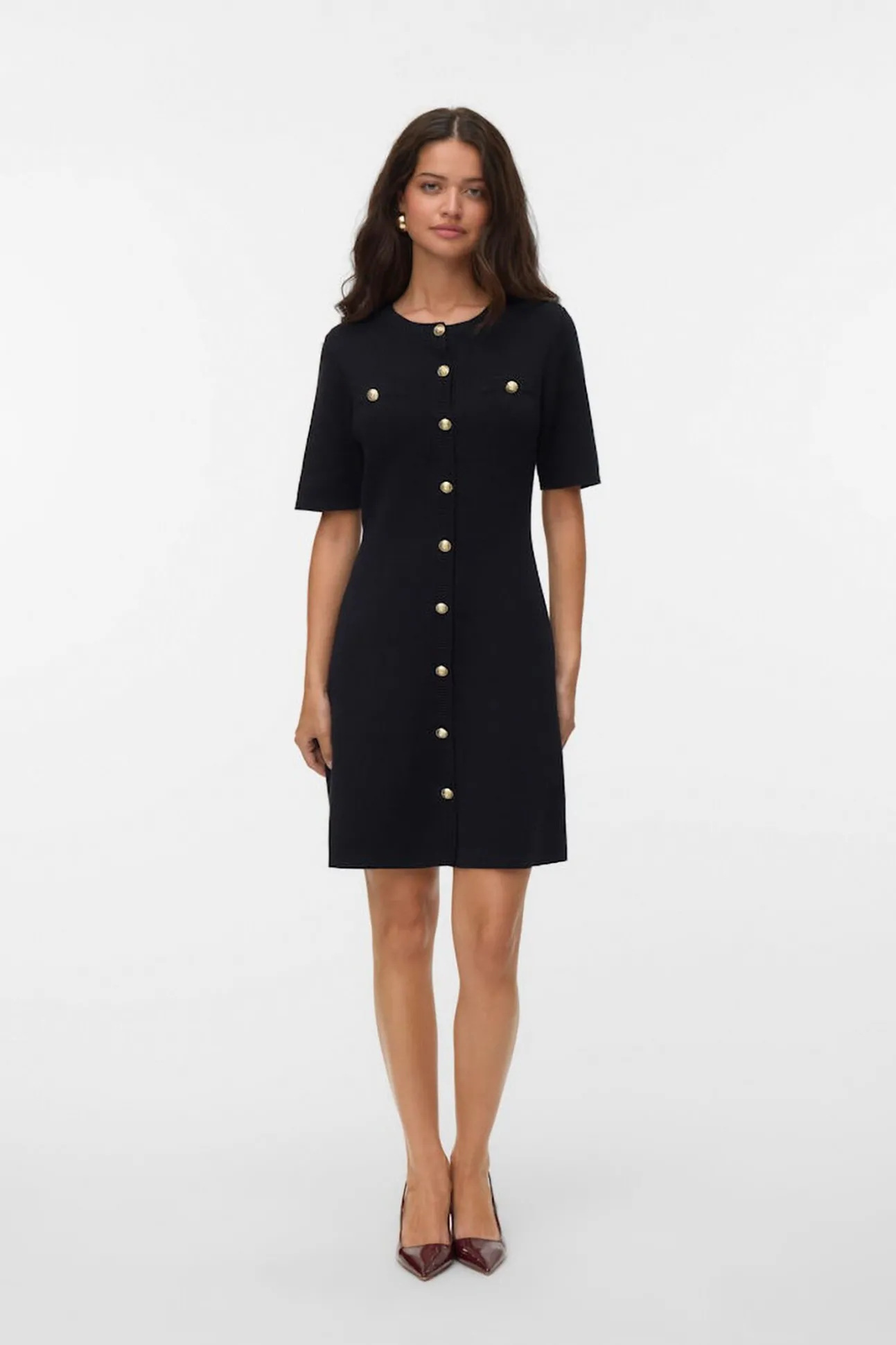 Vestido corto de punto y botones dorados