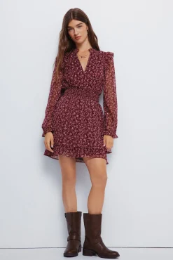 Vestido corto estampado falda doble capa