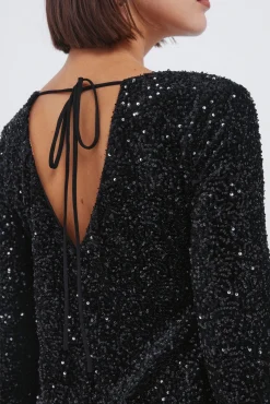 Vestido corto lentejuelas