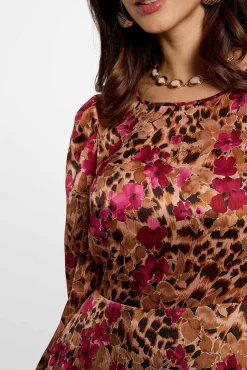 Vestido corto plisado