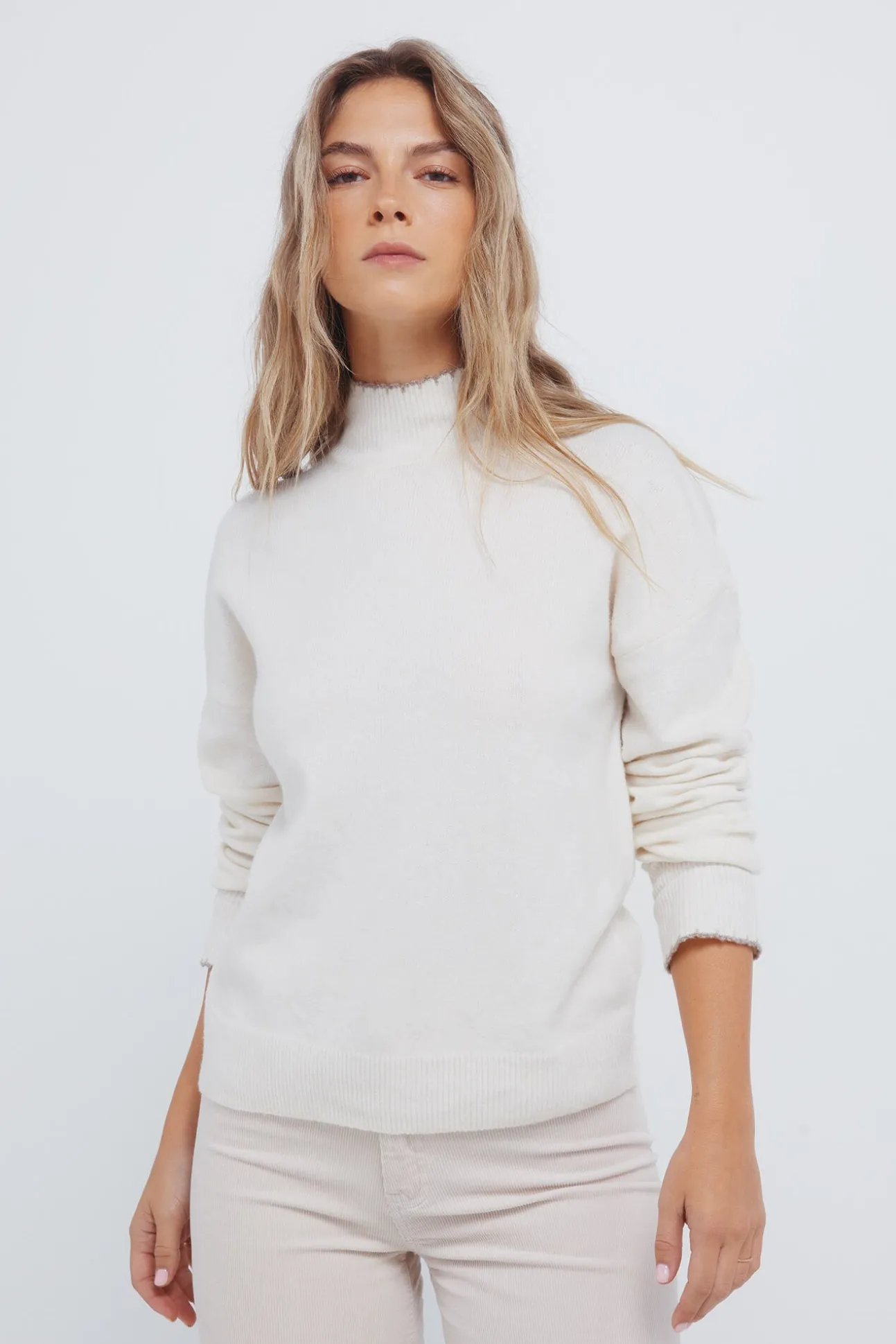 Vestido corto punto cable knit