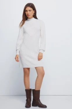 Vestido corto punto cable knit
