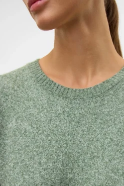 Vestido de punto con cuello redondo