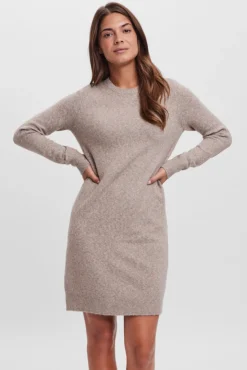 Vestido de punto con cuello redondo