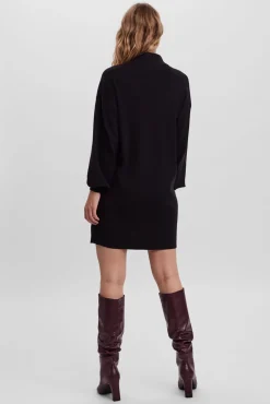 Vestido de punto corto manga larga