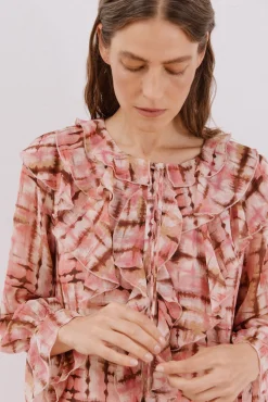 Vestido fluido volantes