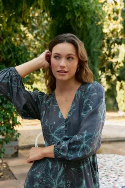 Vestido largo Carmen manga larga estampado midnight lilly