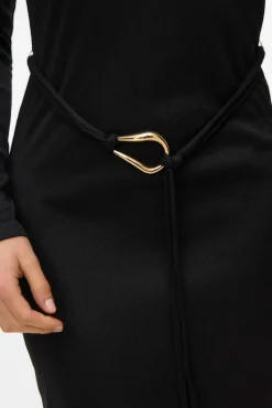 Vestido midi de punto cuello subido