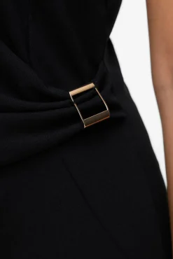 Vestido midi detalle hebilla