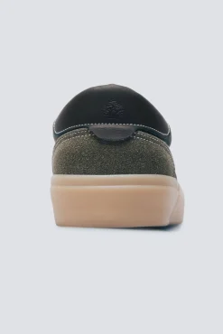 Zapatilla básica casual