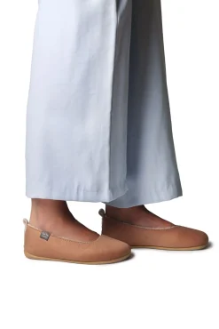 Zapatilla Cerrada Plana Para Mujer